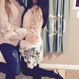 Crotchet long sleeve top